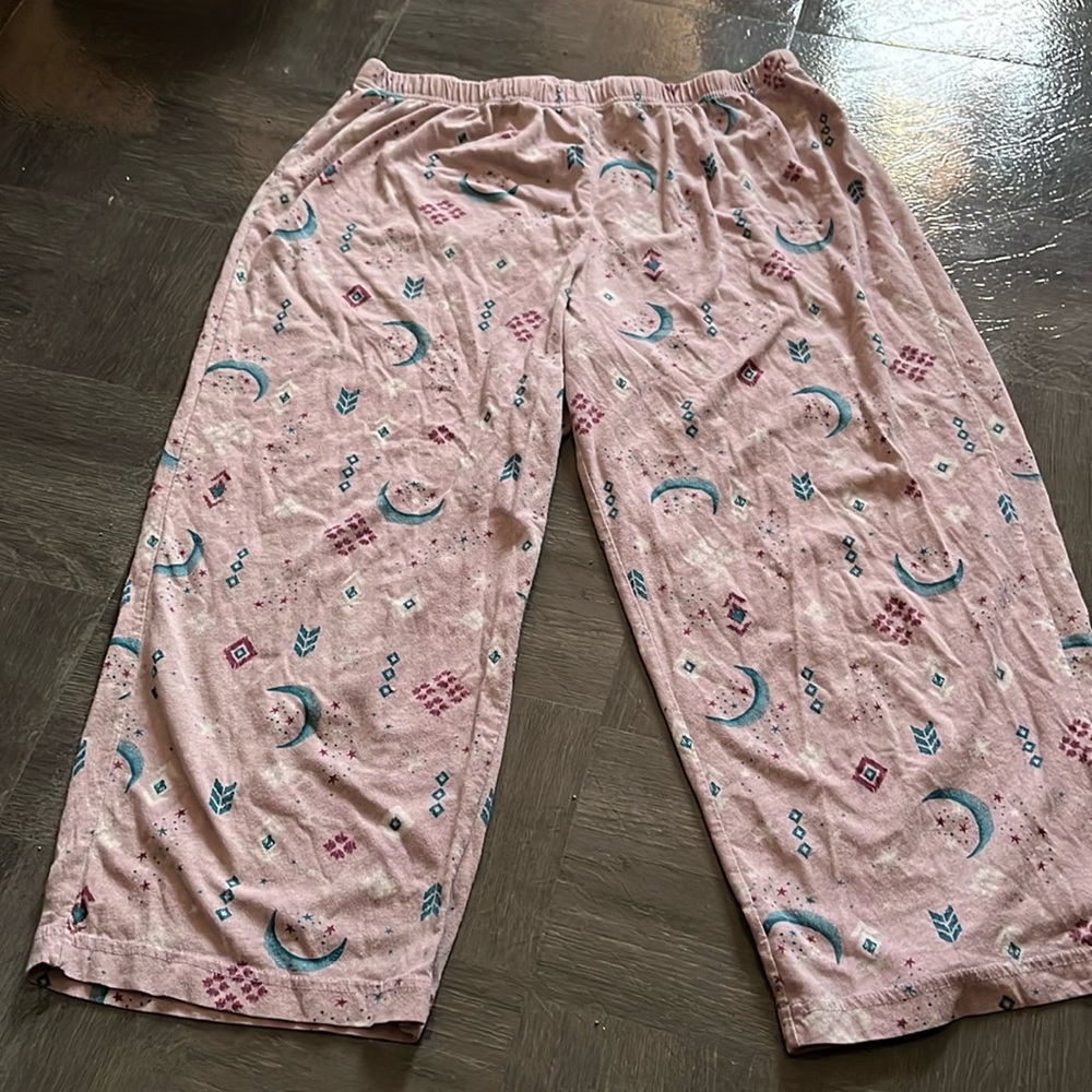 Secret Treasures Sleepwear girls bottoms, size medium(8-10)
